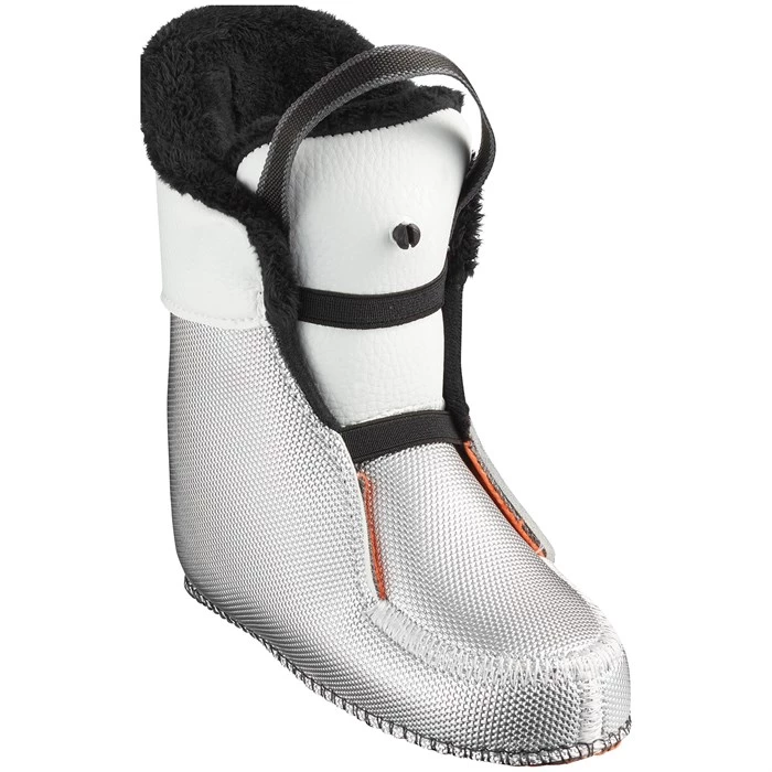 Salomon T1 Ski Boots - Kids' 2023 8 Salomon T1 Ski Boots - Kids' 2023 - Image 6